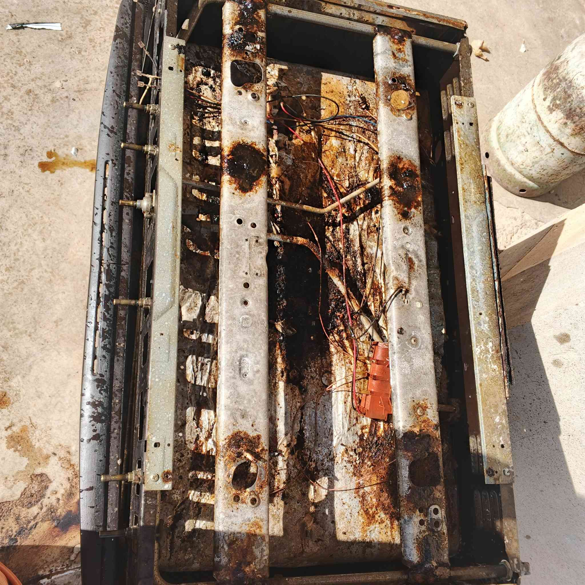 ورشه تصليح طباخات متنقله داخل قضاء العلم
نجيك للبيت ادامه وصيانه وتبديل عيون تبديل ولفات تنظيم نار تنظيم تهيس ماعليك بكلشي ننجاز بلموضوع مكان ماعندك بلبيت اجي اخذه من بيتك واكمله وارجعه البيتك واني الممنون ماعليك بس الاتصال هاتف ***********هاتف***********
