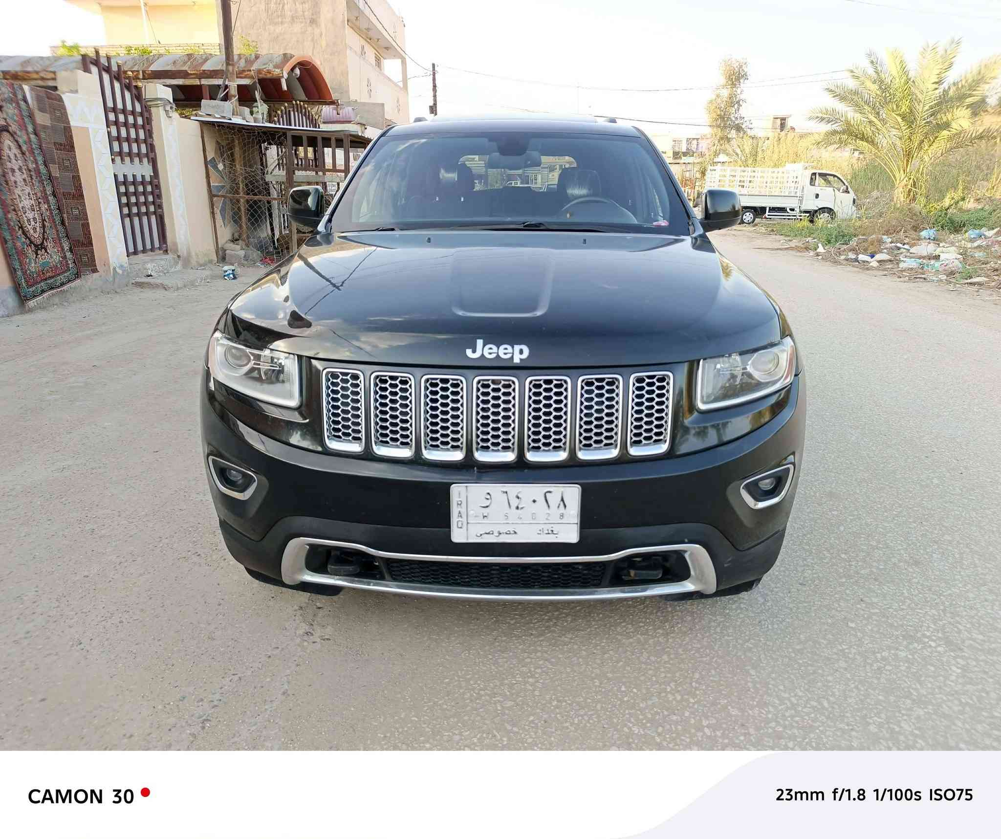 السلام وعليكم 
جيب ٢٠١٤ فول مواصفات
رقم بغداد مشروع وطني 
وارد امريكي كلين تايتل 
مكفوله من صبغ والفتح 
مواصفات سياره 
فور ويل 
ماوس 
فتحه وحده 
جنطه كهربائيه
كشنات حضن وتدليك
شاشه كبيره 
تبريد منضومه جديد 
تدفئه
محرك وكير جدد 
صدر خلفي أمامي جديد 
تخم تاير 
توني سويت ادامه سيرفس
سياره مامشتغل اي كلوب بل دشنبول
ماشيه ١٧٠
سياره جاهزه من كلشي 
سونار وصور الوارد بل منشور
احلي من  الصور
مكان بابل  
سعرها ٢٠٥
***********
