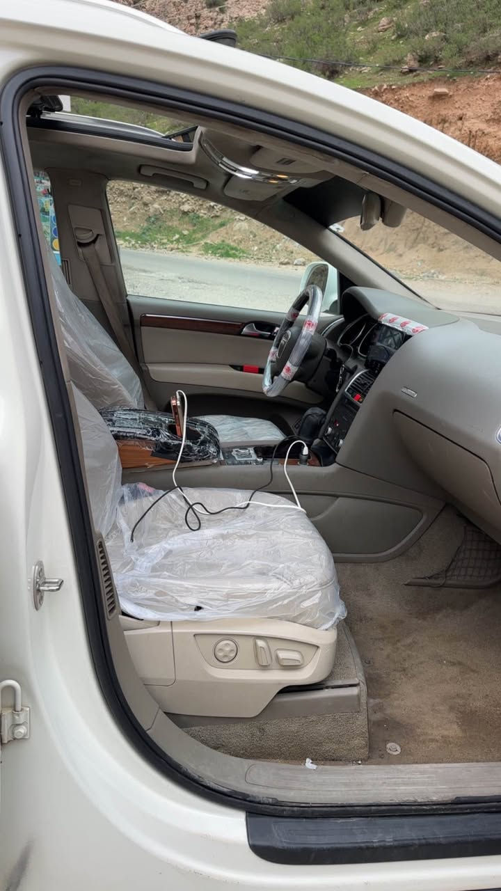 *********** Viber Whats app
كوردي/
اودي موديل 2007 فول فول مواصفات بو فروشتن و گورينه وه
مواصفات / ده بل بانوراما 7 نه فه ري ويل كروم هه مي كوشن تبريد و هيته ر و كاره بايي كوشن خه زن و جلد لايت زينو تحكمات سترن  و كه له ك مواصفاتيت دي 
رقم جديد 
كير و مكينه بشه رت مكينه 6 بستن مرغوب بي توربو بانزين
سعر 87 ورقة و مجالي تيدا
موبايل :*********** فايبه ر واتساب

عربي/
اودي موديل 2007 فول فول مواصفات للبيع و المراوسة حسب القناعة
مواصفات/
دبل بانوراما 7 راكب ويل كروم كشنات جلد و كهربايي و خزن و تدفية و تبريد  تحكمات سترن مودات قيادية بعد هوايا مواصفات
مكفولة من الضربة
كير و محرك بشرط 
محرك 6 سلندر بدون تيربو تنفس طبيعي بنزين
موبايل :*********** فايبر واتس اب
سعر 87 و مجال دهوك, العراق
