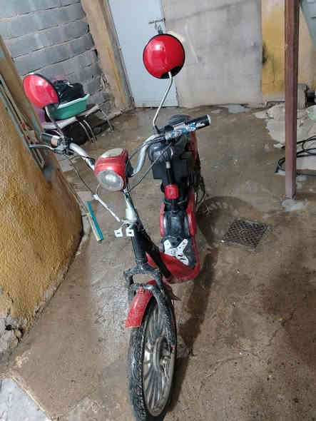 السلام عليكم عندي موتور للبيع 4 باتري تقرا 9:30 8:30 السعر 150 وبي مجال مكان هيت حي العمال اتصل على هذا الرقم ***********
