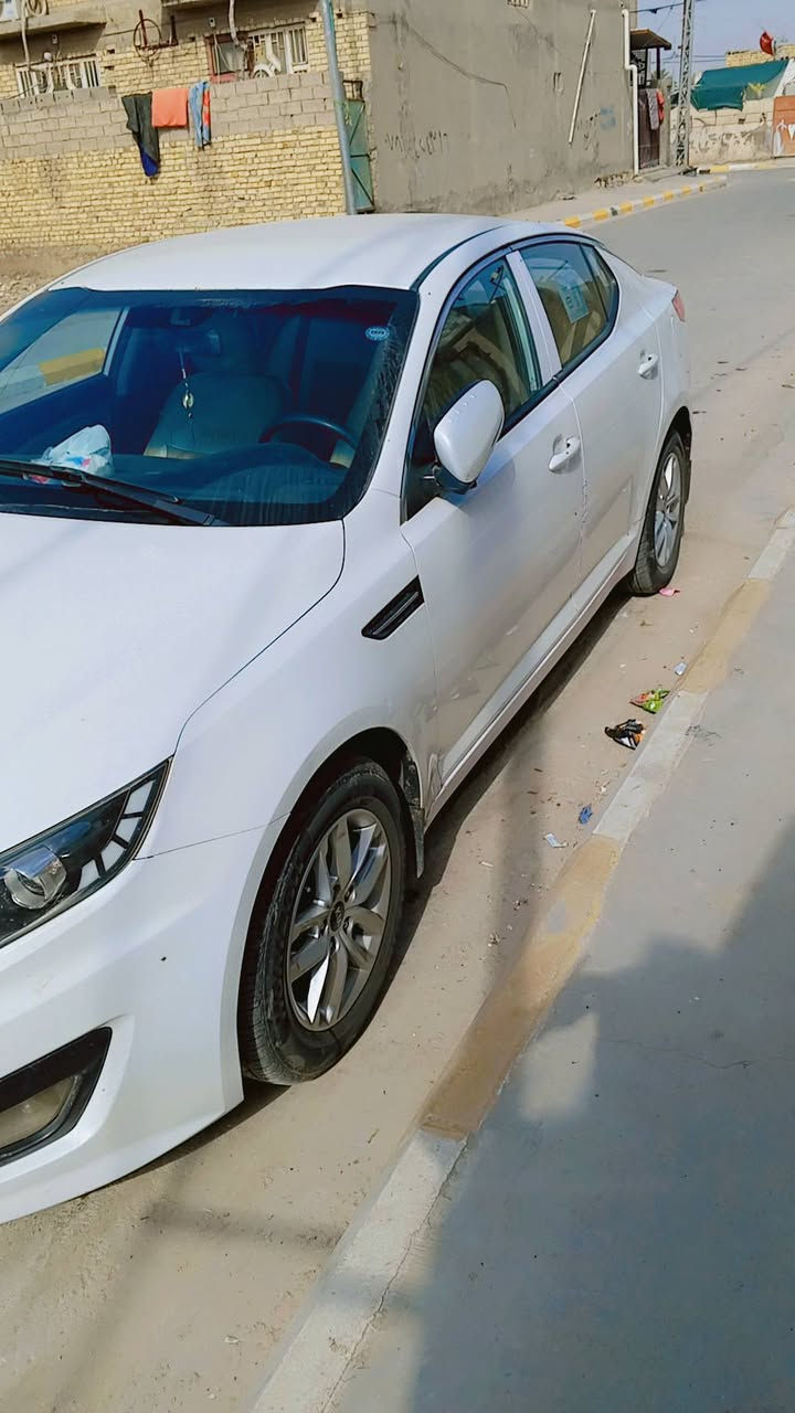 السلام عليكم
سياره موديل 2012خليجي كفاله عامه مكينه 2000مواصفات معروفه تخم تاير جديد هزه جديده صدر جديد سياره خير من الله مال بيت رقم شمالي بسمي الاستفسار اكثر *********** خاص هم موجود
