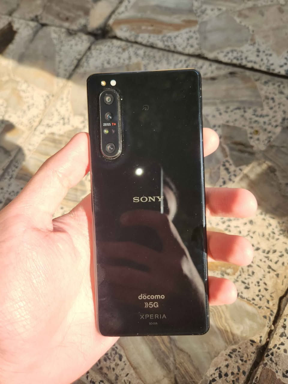 للبيع سوني 1 مارك 2 ذاكرة 128 جهاز نظيف كلة شغال بصمة اصبع كامرات معروفة شاشة 4K مبدل فقط ضهر السعر 135 الف مكاني بغداد جسر الطالبية الجديد رقمي *********** بغداد, العراق
