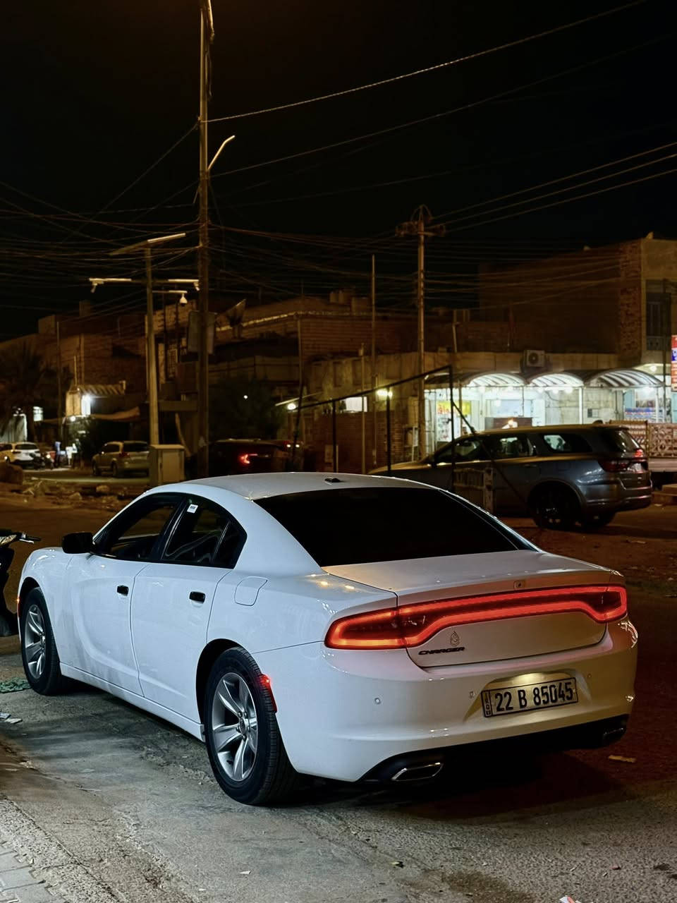 السلام عليكم 
جارجر موديل 2021كلين 
مواصفات بلاك بيها مكانين بارد وطخه باب سدر شوف العين 
رقم اربيل تريد تحويل تريد وكاله 
حداديه جديده تخم تاير جديد 
مكاني :ميسان 
السعر 268وبيها مجال بسيط   
الرقم ***********
