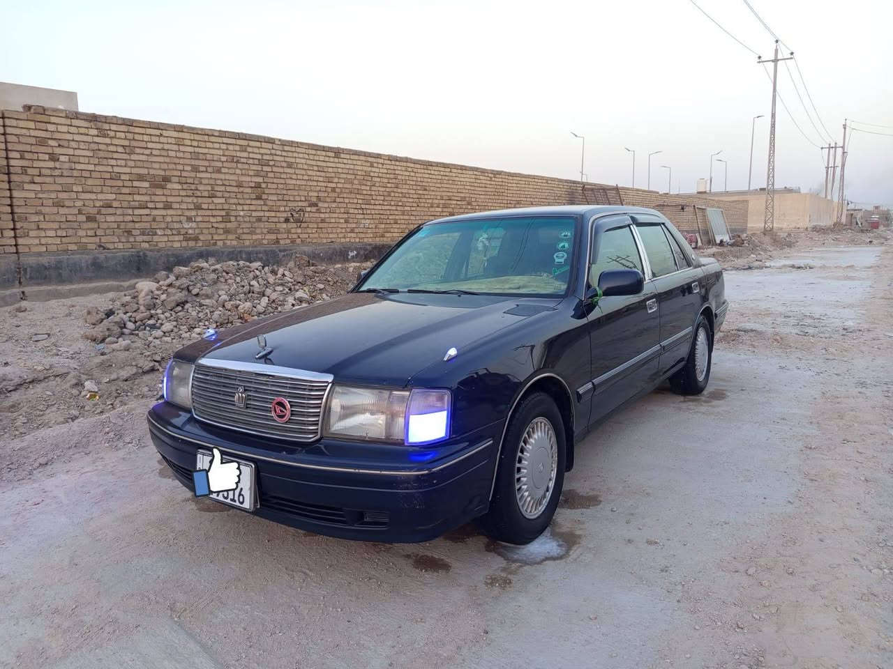 راس الثور تكم للبيع
رقم بغداد دولي بسمي 
سنويه جديد
تحوير غسق شاصي 55 فول موصفات خمس دگم شاشه مكينه اوگير كفاله
بالنسبه للگشر كفاله عامه من الصبغ والضربه ماعدا الچاملغ الخلفي شبر صبغ 
مكان ناصريه سوق الشيوخ الشراي يتصل ***********
