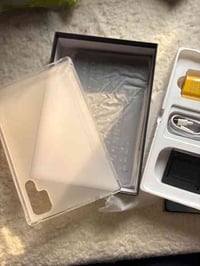 تاب  S25  ويا   كيبورد   شاحن  كفر   قلم   بعده ما مشتغل خلاص  ب250   ...