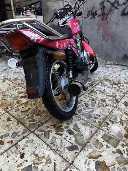 السلام عليكم
دايوان للبيع مديل 19 أوراق اصولي 
للستفسار ***********
