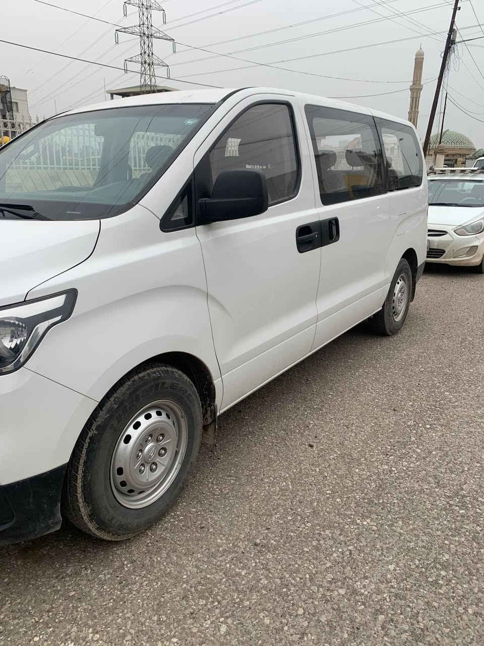 سلامو عليكم لبيع ستاركس 2021 بنزين گير اتوماتيك ***********
