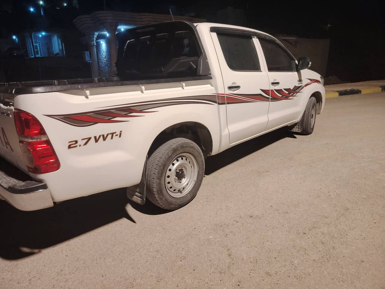 السلام عليكم ورحمة الله وبركاته
بيكم تيوتا 2014 البيع كفاله عامه
محرك ما مفتوح شرط لا تنقيص ولا تبخير
السعر 200 وبيها ومجال
***********
