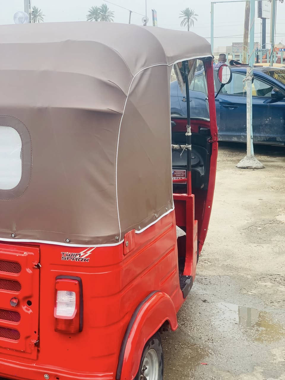 سلام عليكم تكتك 18اوراق معمرة تعمير عام تجفيت شركة كهربائية كامالة تكتك شوفت عينك نضيفة كلش السعرة 4500 التصال الرقم ***********
