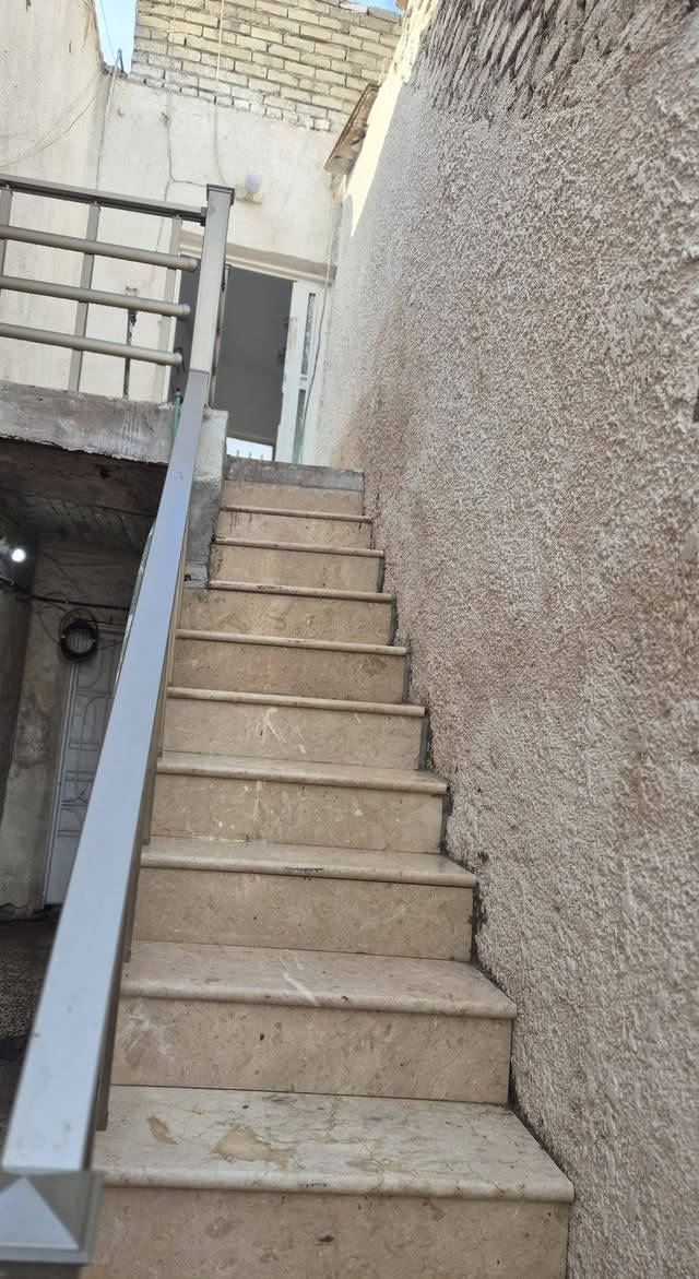 مشتمل للايجار  ط ١ قرب سيد ادريس 
صالة ٣ غرف  ٢ حمام ٢ منور يحتوي على ٢ سبالت كاونتر طباخ


**إذا كنت صاحب هذا الإعلان وتريد حذفه لأي سبب، رجاءا أرسل رسالة إلى الدعم الفني**