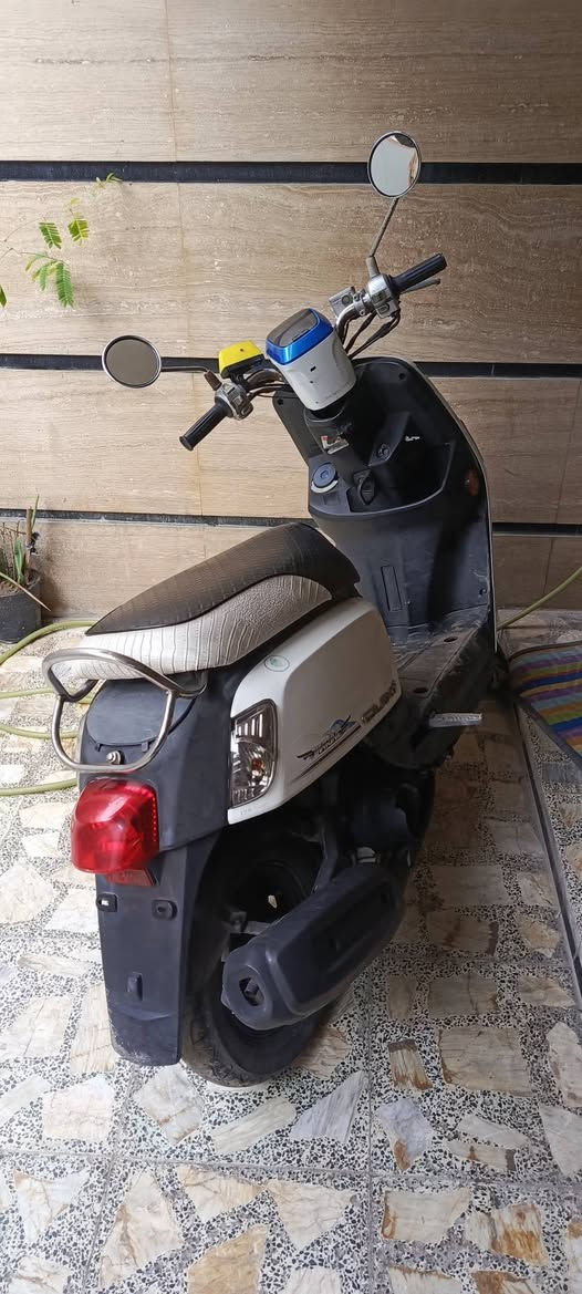 دراجة🚴 بوليسي جديدة مال رمبه قبل 4 اشهر اخذته مليون وخمسين ألف لاابني ومحتاج اريد ابيعه مكان بغداد جميلة


**إذا كنت صاحب هذا الإعلان وتريد حذفه لأي سبب، رجاءا أرسل رسالة إلى الدعم الفني**