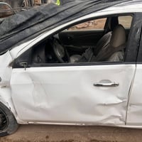 للبيع نيسان صني موديل ٢٠  سابقاً كفالة فقط باب العبري تعرضت لحادث الله...