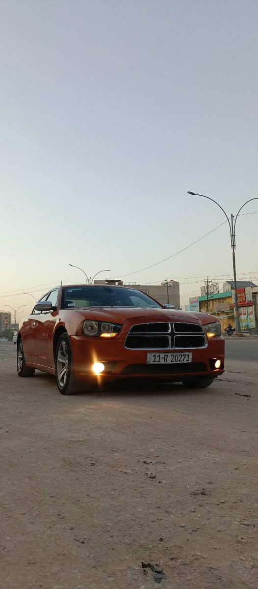 جارجر مديل١١ sxtالسياره جاهزه مكينه ٣٦٠٠كير عصا حداديه تبريد ثلج منضومه جديده منضومه ماي جديده راديترات جدد تعمير نفض تخم تاير بشرط داخله للعراق كلين هنا بيه شخط يم البكلايت وباب خلفي وره السايق بارد ابيعك ثنينهن صبغ وبيه تجليد طابع خشم القماره وخشم البنيد بسونار موجود كفاله من الحادث الباقي والصبغ رقم بغداد دولي هزه جديده تحويل مباشر سياره مرتبه السعر ١٢٠مكاني بابل شارع ١٠٠استفسار ***********
