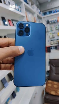 آيفون ١٢ برو ماكس • ٥١٢ • بطارية ٨٨