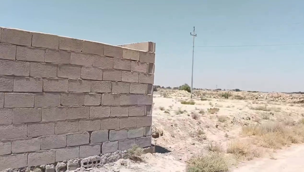 السلام عليكم اخوان قطعه للبيع بگاع بيت جليل ال خرموش مساحته 650 ماي و كهرباء كلشي متوفر يمها تريد نص او كلها السعر خاص محافظة ذي قار قضاء الدوايه الشراي بيه خير ويدلل والي مو شراي لايتعبنه وياه 
الرقم:***********
