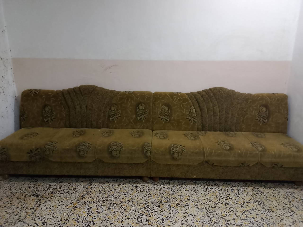 قنفات للبيع 11 متر
موصل/ايمن

الاستفسار 👇
***********
