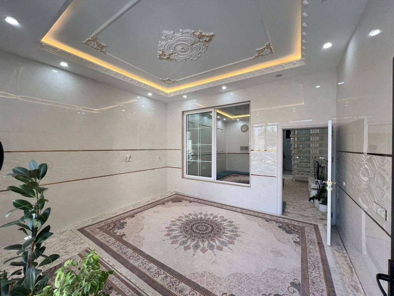 🔸سند طابو يتسجل بإسم اي عراقي
📍أربيل-بيت للبيع حي كاريزان قرب شارع 120M #مقابل_الحديقه_الرسميه 

➖مساحة 100M طابقين 
يتكون⤵️
➖3غرف نوم 
➖صاله-مطبخ-مجموعه صحيات-كراج
***********
***********
***********
**********************
في حال لم يتوافق العقار مع رغبتكم او لم يكن بقدر امكانيتكم زوروا موقعنا على تلكرام للتصفح على اكثر عدد من العقارات المتوفرة•https://t.me/miran_48

8 دفتر 80 ورقه
