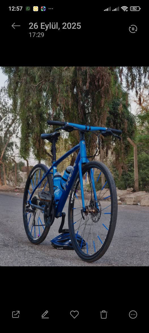 بايسكل بايسكل متروك 3 تشهر 
ماركه تريك امركي 
فريم المنيوم بريك هايدروليك 
حجم m كير خلفي 8 كير امامي 3 نمر 
سعر 220 وبي مجال مستعجل في البيع 
مكاني كركوك ما عندي توصيل 
رقم ***********
