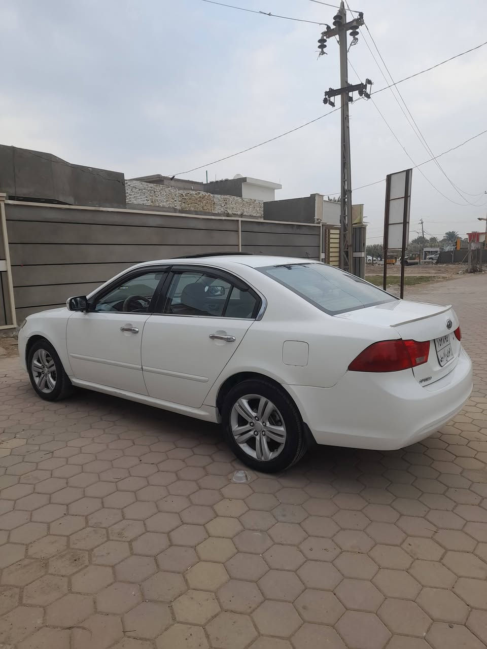 سلام عليكم اوبتيما 2010 خليجي فتحه تحكم مري شفط برده حادث جاملغين وجنطه وبيها بابين ابيع حزام بس هيه مو حزام بجم مكفول وسياره مكفوله من كلبه وتجيه محرك لاتنقيص ولا تبخير حجم 2000 رقم اربيل تحزيل او وكاله السعر 88مكان نعمانيه /***********
