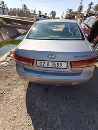 سوناتا • ٢٠٠٦ • ضربة خلفية