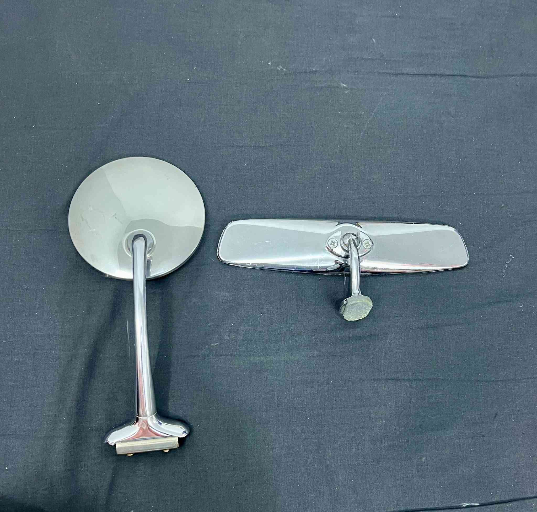 السلام عليكم البيع مرايه دخليه  💯
         ومرايه ترجيه 💯
            مكاني حريه
***********
