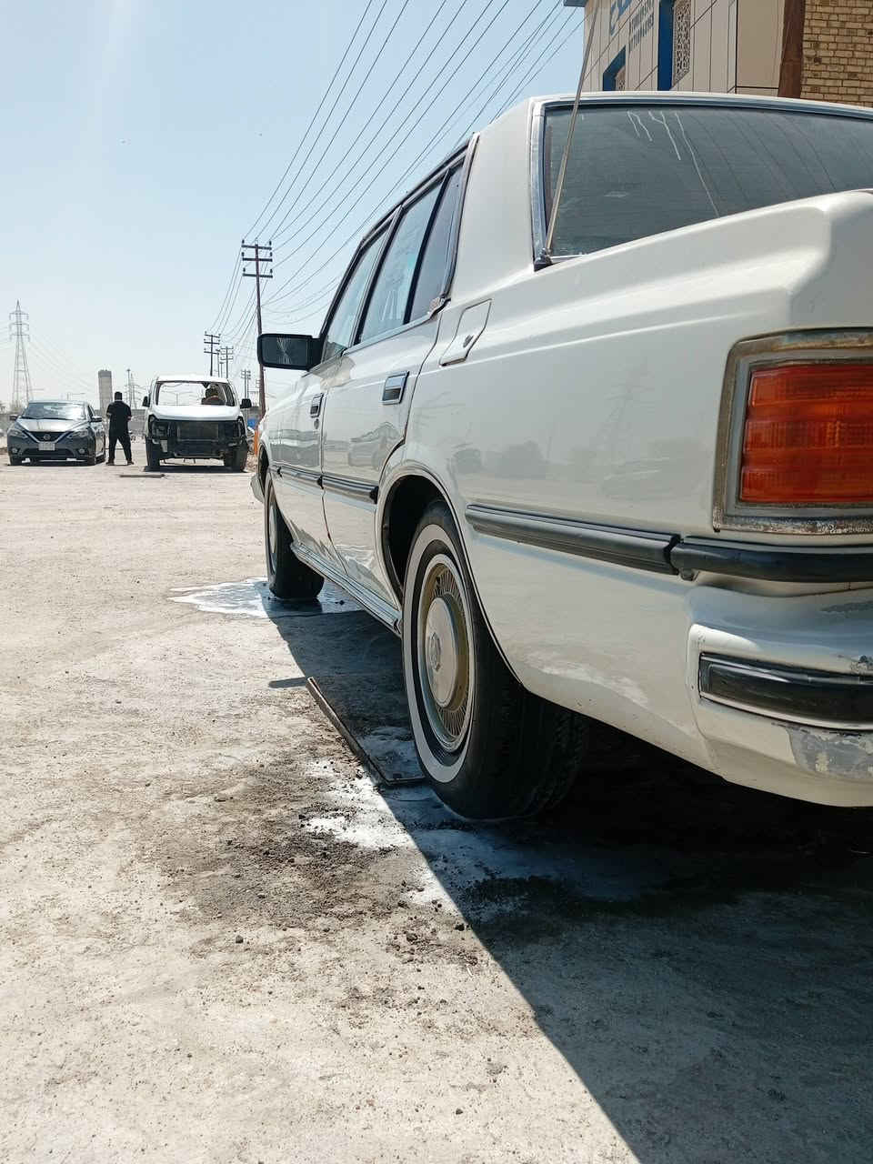 سياره سوبر 82 كفاله من قصه وضربه وعيب شرعي رقم بغداد مكان بالناصريه ماكينه وكير حداديه سعرها 55 بها مجال  رقمي ***********
