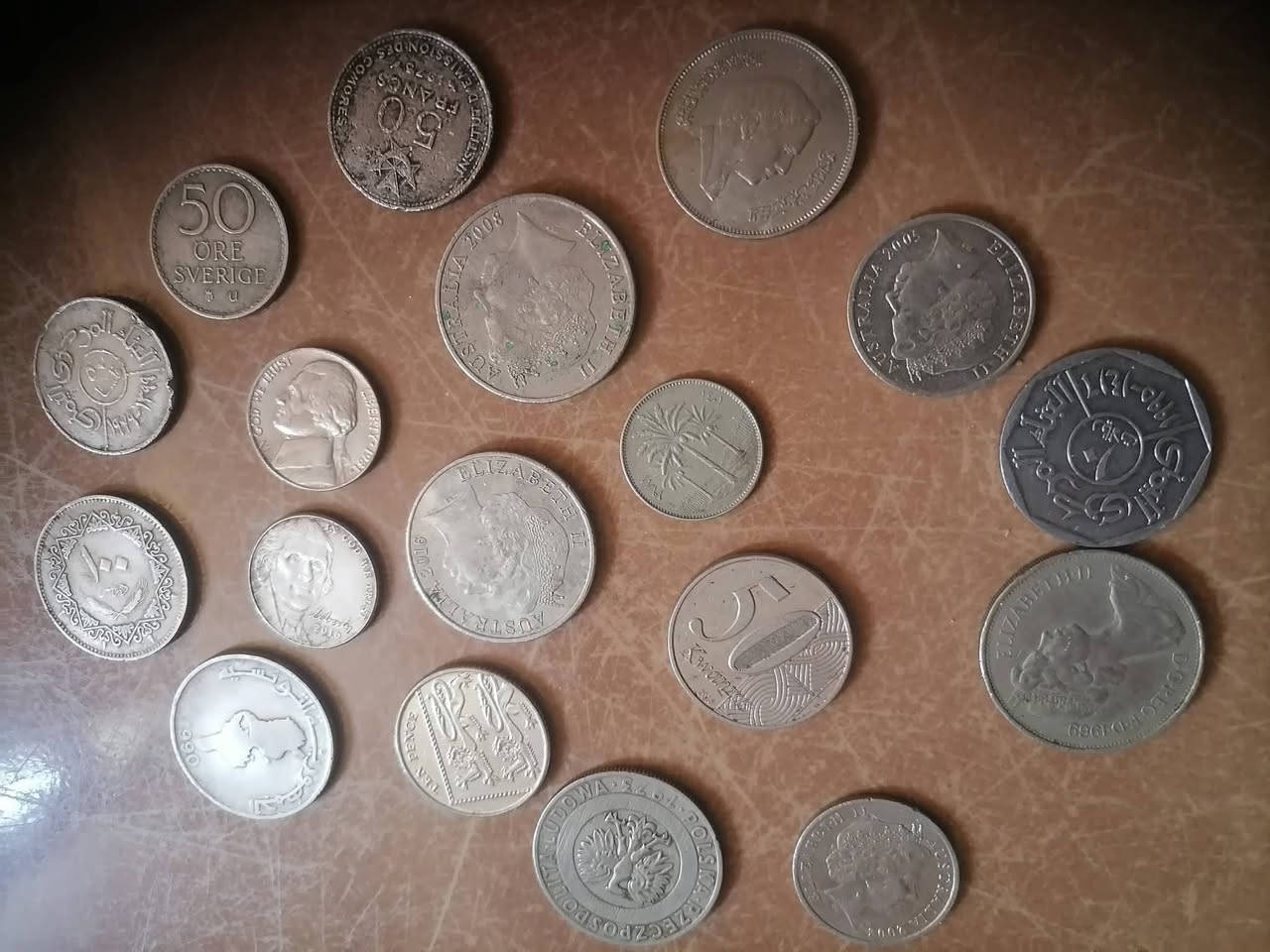 العملات دي شحيحة فيها فضيات نادرة لوحدهم ، وباقي العملات برونز ونحاس نيكل وبرونز ونيكل ومن5 لأكثر فضيات،الفضيات ٧٠٠٠ ج، عيوب الصك لهم سعرهم، ولو الكل مع بعضه ٧٠٠ دولار ، البيع ع الخاص


**إذا كنت صاحب هذا الإعلان وتريد حذفه لأي سبب، رجاءا أرسل رسالة إلى الدعم الفني**