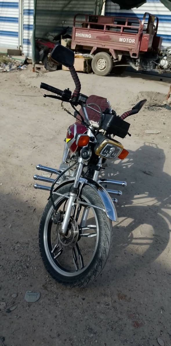 دراجه موديل 23 مراوس هيوشه او سالم بدون اوراق العنوان جزيره الرمادي اللي عنده امراض يتصل واتساب ***********
