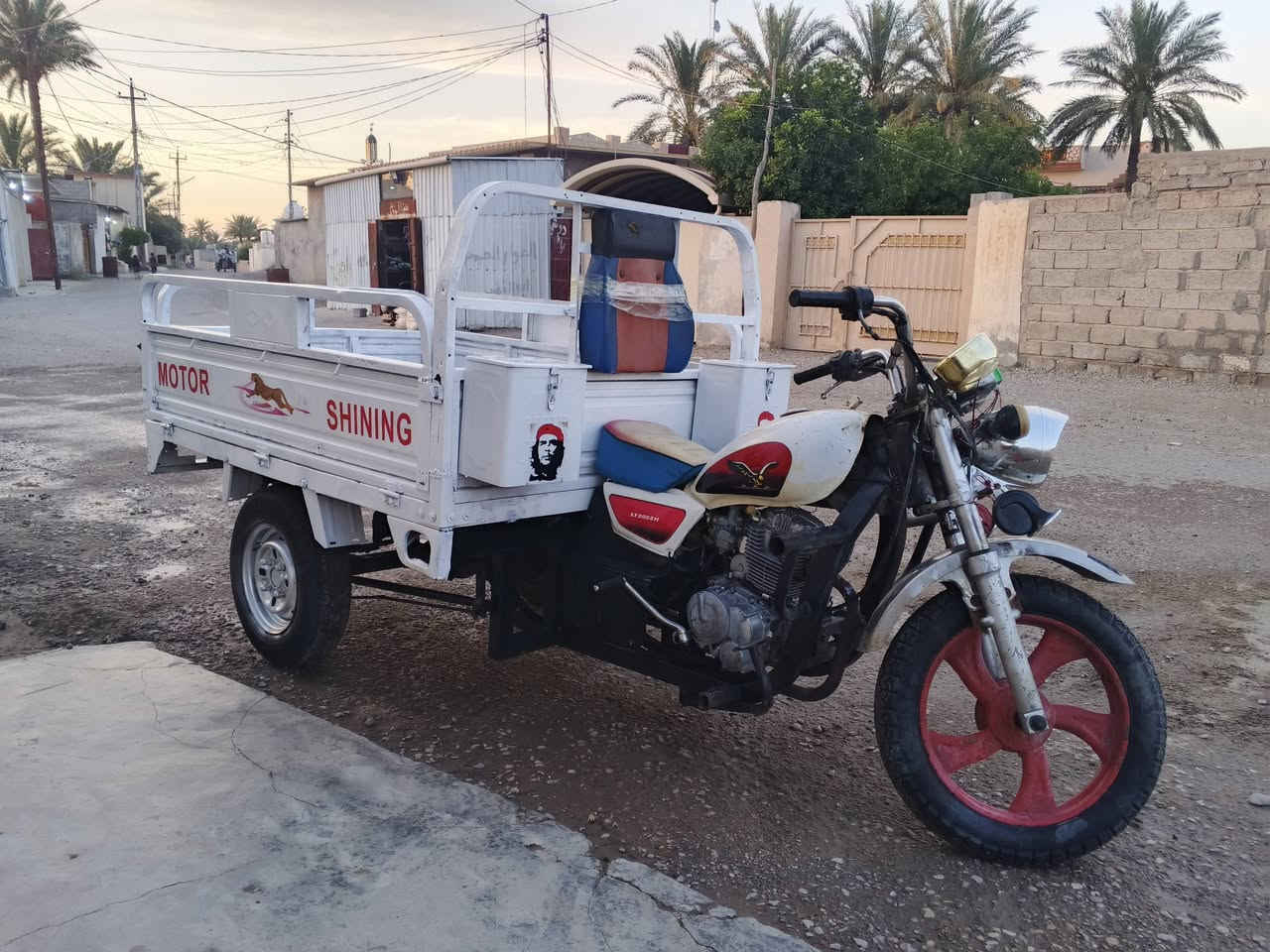 ستوتة البيع مديل 2016 بدي مصبوق كاملة ربع ماصرف عليهة ديالى شهربان رقم الهاتف *********** السعر 850 بيهة مجال غليل
