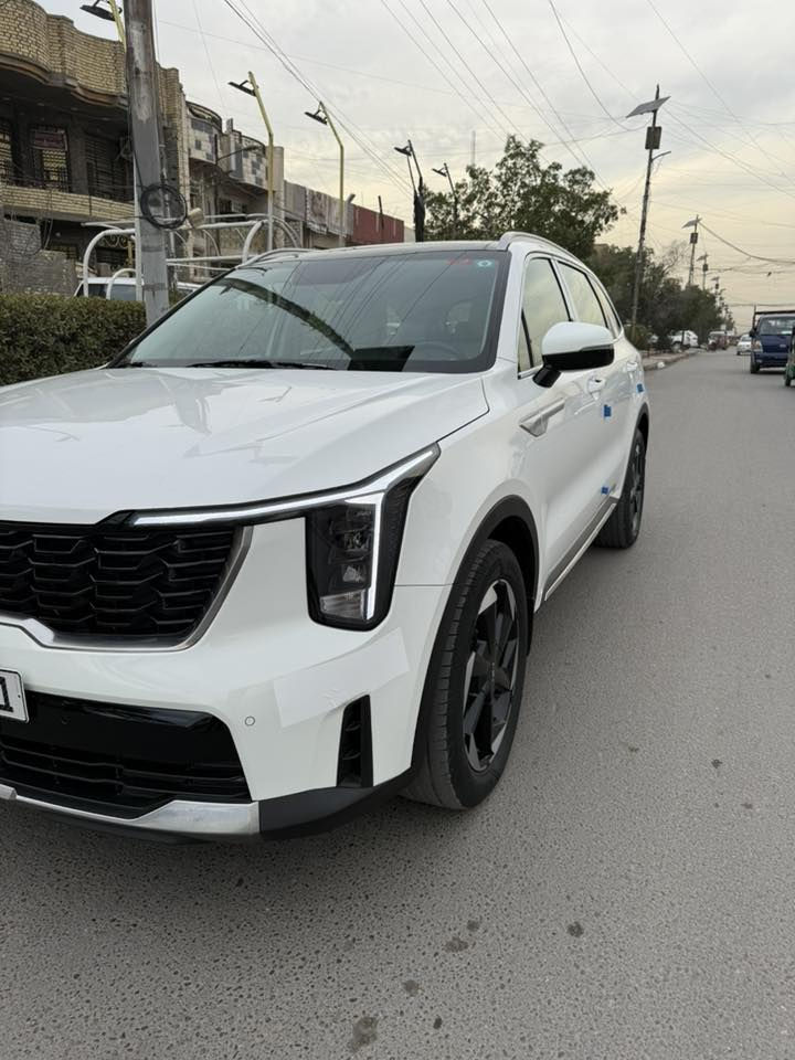 السلام عليكم سورنتو 24 خليجي 
مكفوله رقم بغداد بسمي 
مواصفات 
بصمه 
6 سلندر 
بانوراما 
داتشو 
ويل 19 
7 راكب 
جنطه كهرباء 
مري شفط 
شفتات استيرن 
تحكمات 
شاحن 
سعر 305 
***********
