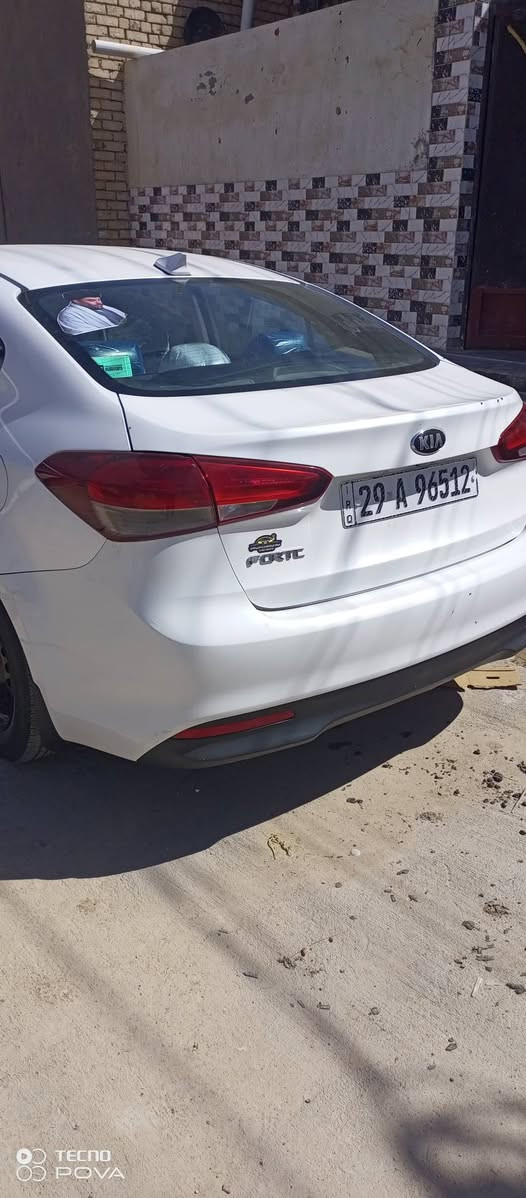 السلام عليكم..
كيا فورتي 2018

رقم  واسط بسمي هزه جديده مداور ثاني يوم رقم نكليزي جديد مشروع وطني

بدون ايرباك السيارة 

السيارة جاهزة وحلوة وتراي ستخدام شخصي  بالعافية على اللي تصير اله

صور الحادث مرفقة بس لباب عكس لسايق ونفسه معمر 

موصفات تحكمات استيرن 

نظام ايكو + سبورت كلشي بيه موصفات كامله سياره جاهزه من صدر كلشي 

مكينه دوش 2000 برغي ممفتوح بيه شرط بلادي 

سياره نضيفه وحلوه احله من لصوره 

مكان السيارة ذي قار 

للاستفسار ***********

السعر 127 بيهه مجال بسيط حك لجيه

