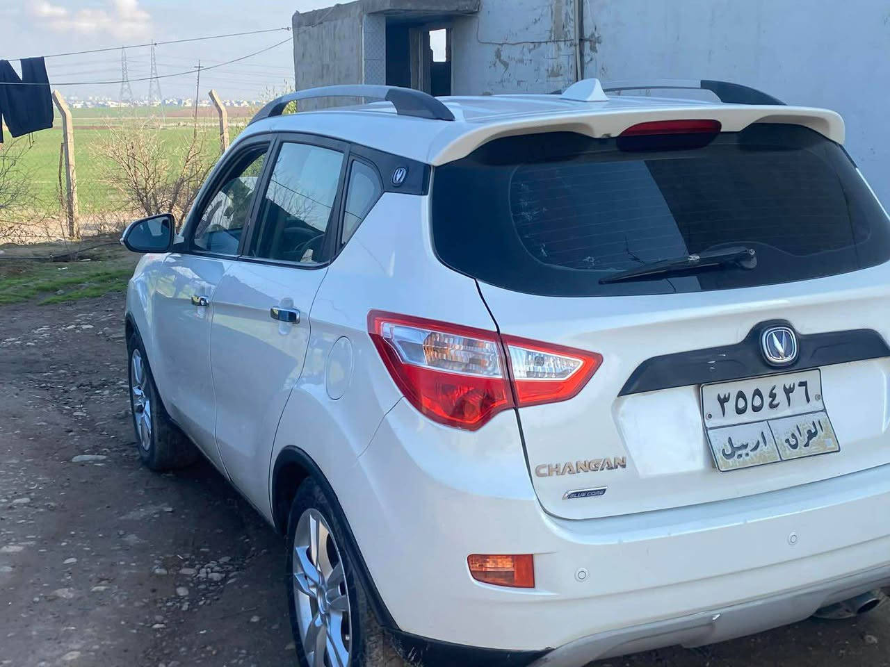 شانجان ٢٠١٤  فول موسفات 
٢ مليون غرامه ي له سه ره له سعر ديته خواري سياره كه سي بارجه بوياغه توندو توله بي مسروفه هه موو شتيكي به شه رته  بيشو بشتي كبسه توندو توله سعري ٧٧ وه ره قه مجاليكي كه م دوو مليون غرامه يه فوري ده دريته وه به بي داشكان  شوين هه ولير قه زاي خه بات بو زانياري زياتر واتس اب فايبر *********** الحمدانية, نينوى
