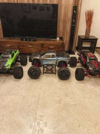 Xmaxx • ٣ سيارات • ٢ مزود ١ وكالة