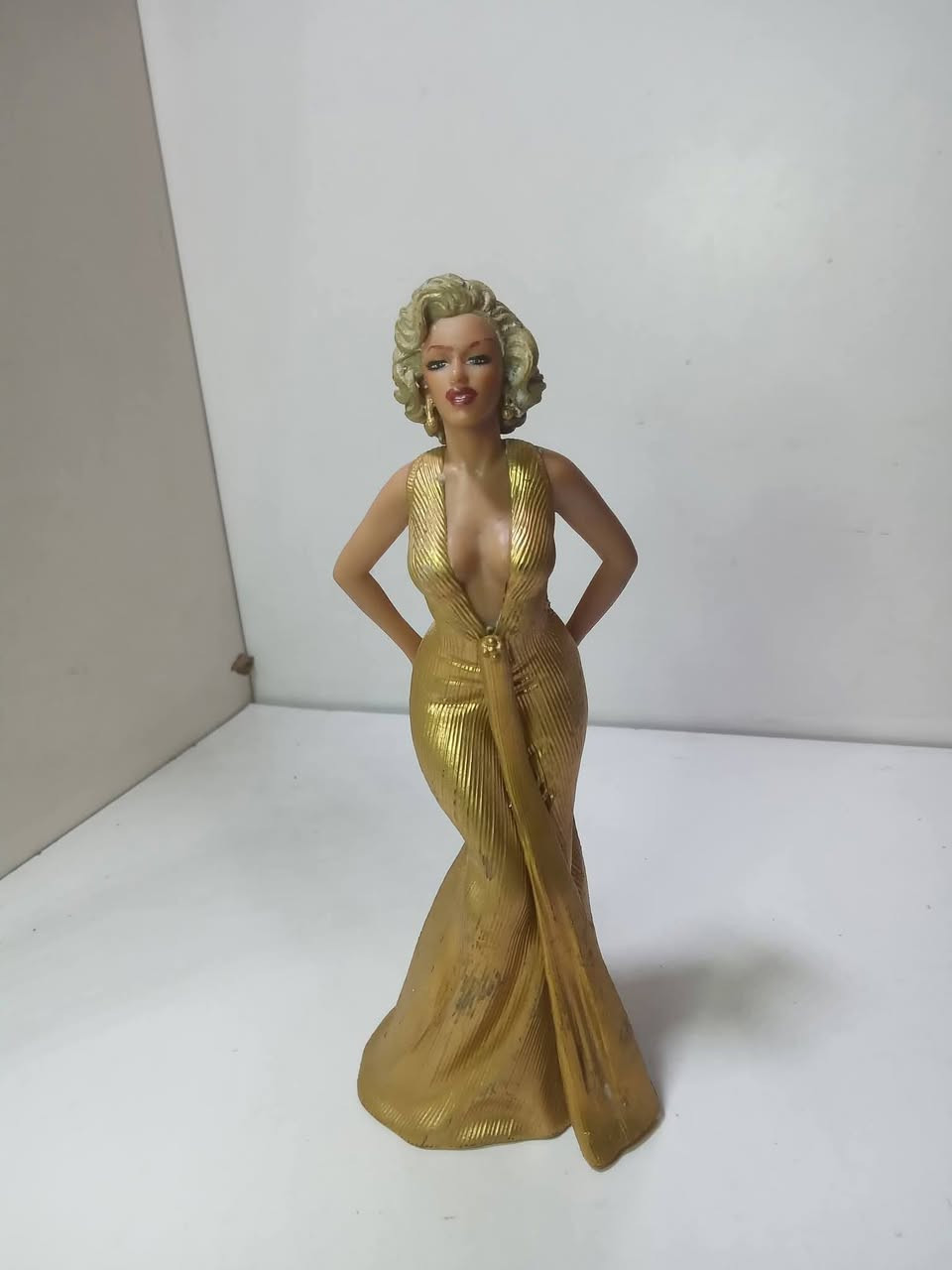 السعر ٢٠


**إذا كنت صاحب هذا الإعلان وتريد حذفه لأي سبب، رجاءا أرسل رسالة إلى الدعم الفني**