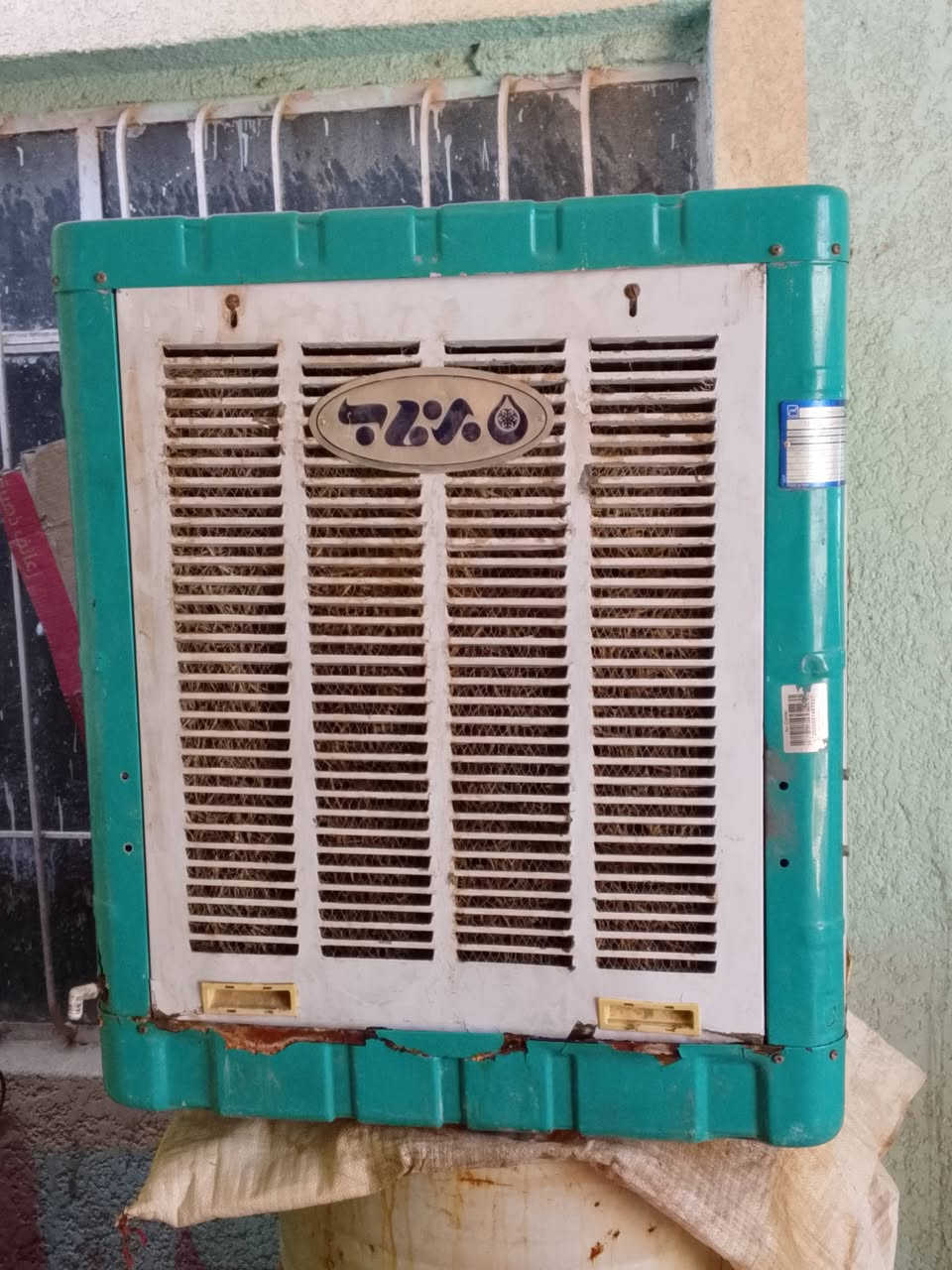 المبردات عدد اثنين برڤاب حجم اثنين ونص سعر 125 وبيها مجال ام الميز سعرها 65 وبيها مجال مكاني حله مركز تفاصيل اكثر واتساب ***********
