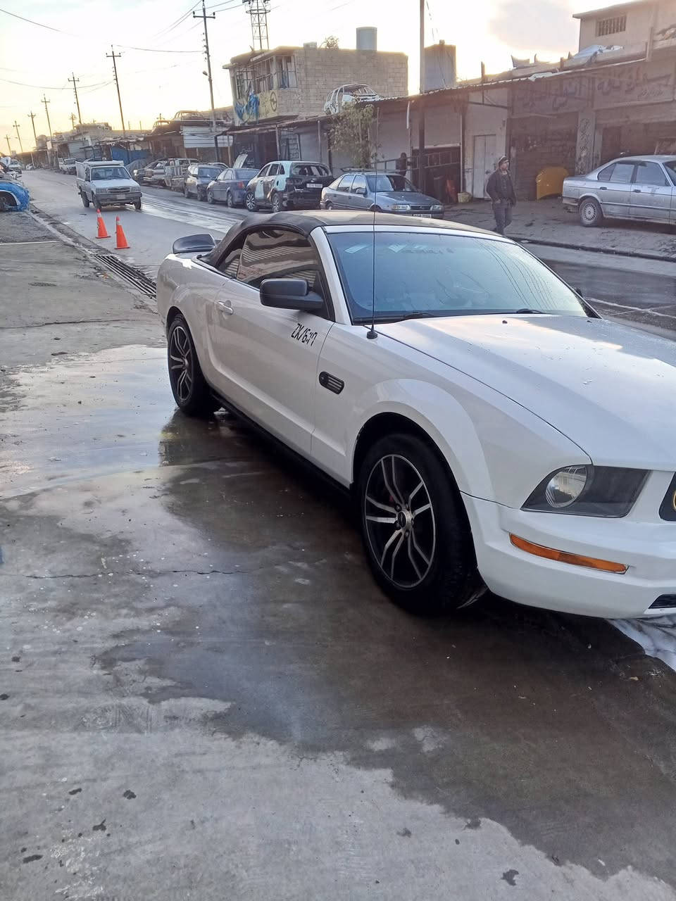 السلام وعليكم موستنك كشف 2007 رقم نينوى جديد سنويا  29 محرك 400 مل كصه شرط تبريد تدفئه اكزوز رياضي بدون حادث صبغ بس بوند السعر 70 وبيها مجال شي قليل يرهم امراوس حسب قناعه ***********  ***********
