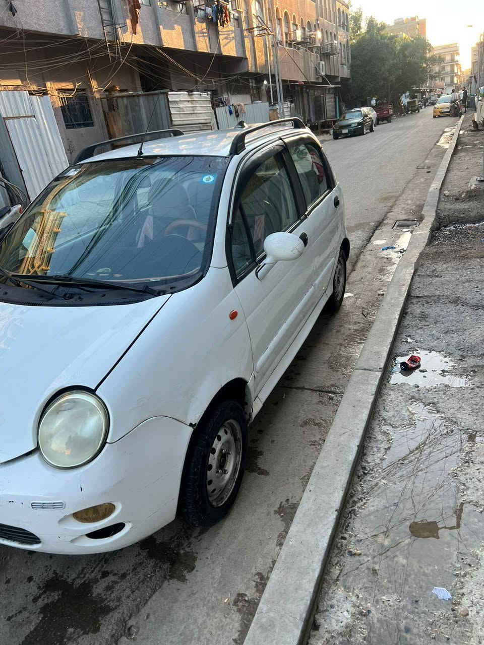 يا الله كيو كيو للبيع موديل ١٠ سياره كير اتو مكينه وكير وتبريد خير من الله ويه سويج مكفولات تخم تاير نضيف سنويه جديده هزه جديده بسمي مكان سياره بغداد الاعظميه السعر ٢٧ وبيها مجال شي بصيط قصط ما بيع اتصال ***********
