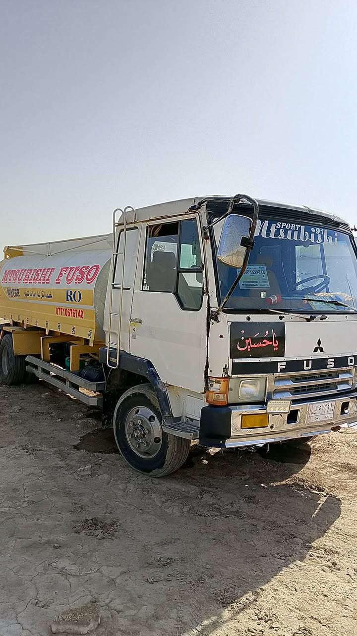 مكلف بالنشر
هينو فوزه للبيع
رقم بغداد 
سعة التانكي 10 الف
سيارة شغاله تحتاج تلحيضات 
السعر 6000 دولار
السيارة موجوده بسوگ الشيوخ 
للمعلومات اتصل بهذا الرقم 
***********
