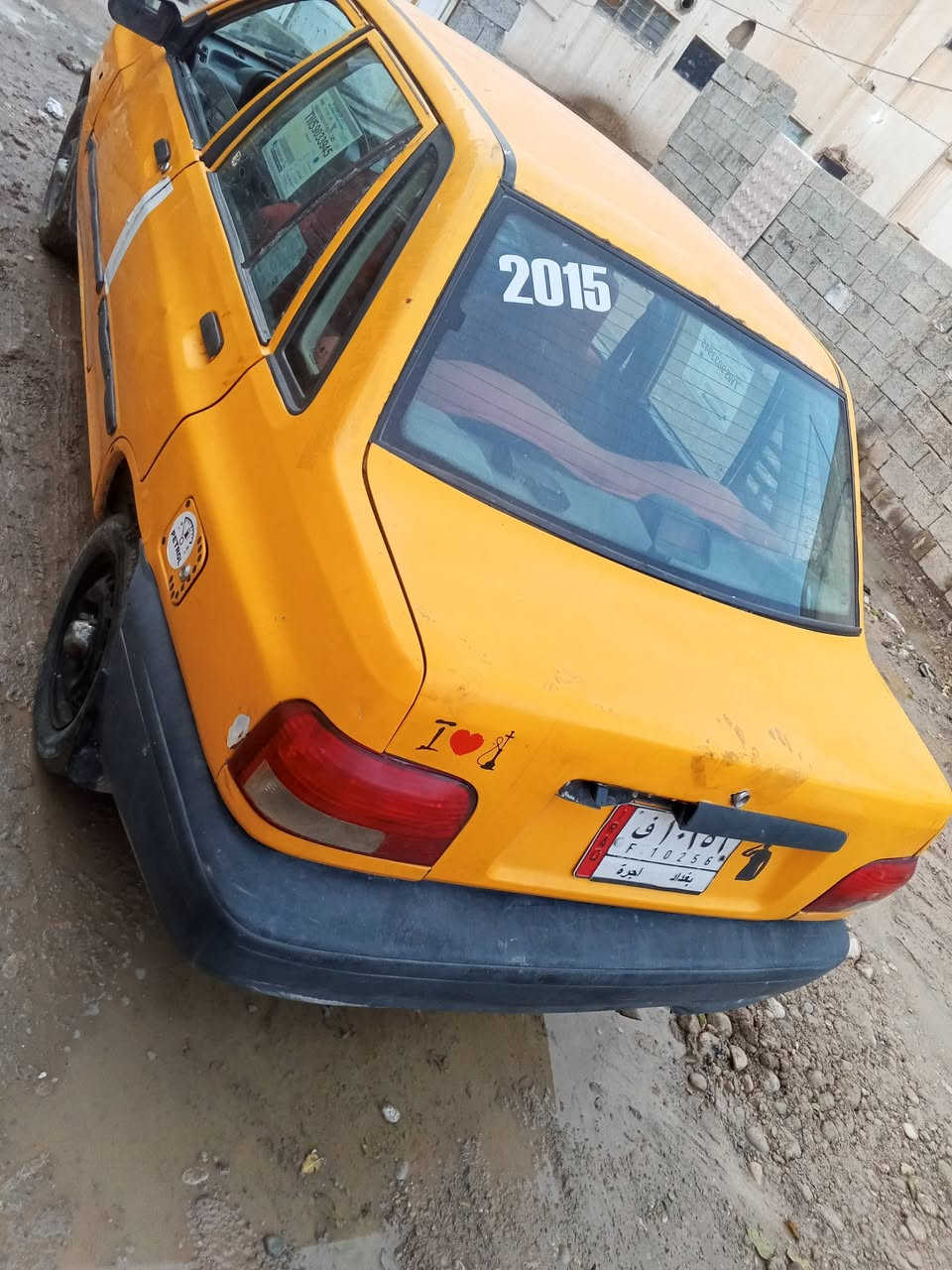 سايبه لبيع موديل 11محدث 12سياره رقم بغداد صحبها موجود بل عروبه تريد تحويل تريد وكاله سياره كل عيب ما بيها كير محرك خير من الله السنويه منتهيه من 19غرامات مصفره السعر 17بيها مجال مكان كركوك الفيلق رقم الهاتف ***********
