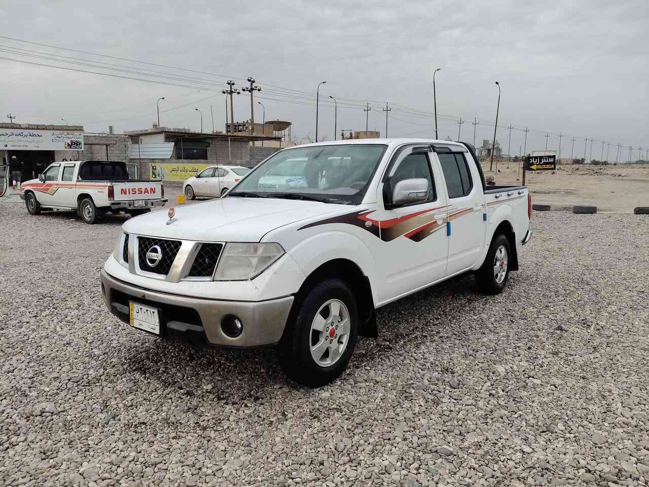 سلام عليكم البيع بيكم نيفاره موديل 11 كفاله من كصه ونغل جثه وشاصي وضربه مكينه وكير جدد شرط حداديه كارتون توني شديته تخم تاير كهربايات جدد كله شغاله تبريد شغال مسجل شغال سيارة حلوة كلش رقم بصره سنويه 28 بسمي السعر 88 وبيه مجال العنوان البصرة رقم الهاتف ***********
