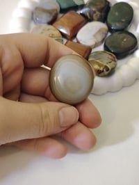 حجر جزع بقري • توصيل محافظات