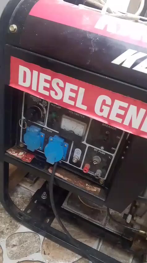 سلام عليكم
مكلف بالنشرر #للبيع

مولد كامه نضيف حيل 

+

لاويه حديد كهربائيه

تفاصيل اكثر والسعر اتصل بصاحب

***********
