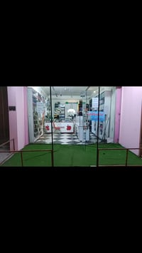 محل موبايلات • شغال • نجف حي المكرمه