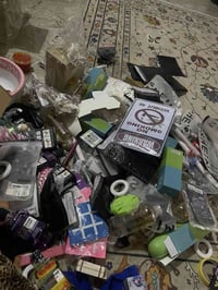 بضاعة مشكلة • فوق ١٠٠ • متفرقات