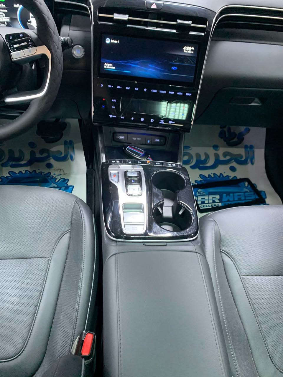 توسان 2022للبيع 
السياره فول مواصفات  كامره وحساسات  تشغيل عن بعد 
السياره ماشيه 29 الف كيلو
للاستفسار. الاتصال على رقم *********** بغداد, العراق
