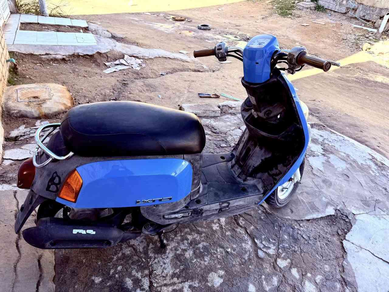 سلام عليكم ..
دراجه بوليس لون سمائي 2007 دراجه كلشي كامل وشغال بيهه دراجه ابلاد مامفتوح بيهه برغي بيهه شلعه قويه  دبل اشاره كلشي يشتغل بيهه السعر 850 وبيهه مجال كلش بسيط 

كربلاء حي الاطارات
*********** 

شراي اتفضل موشراي اطلع كبل .
