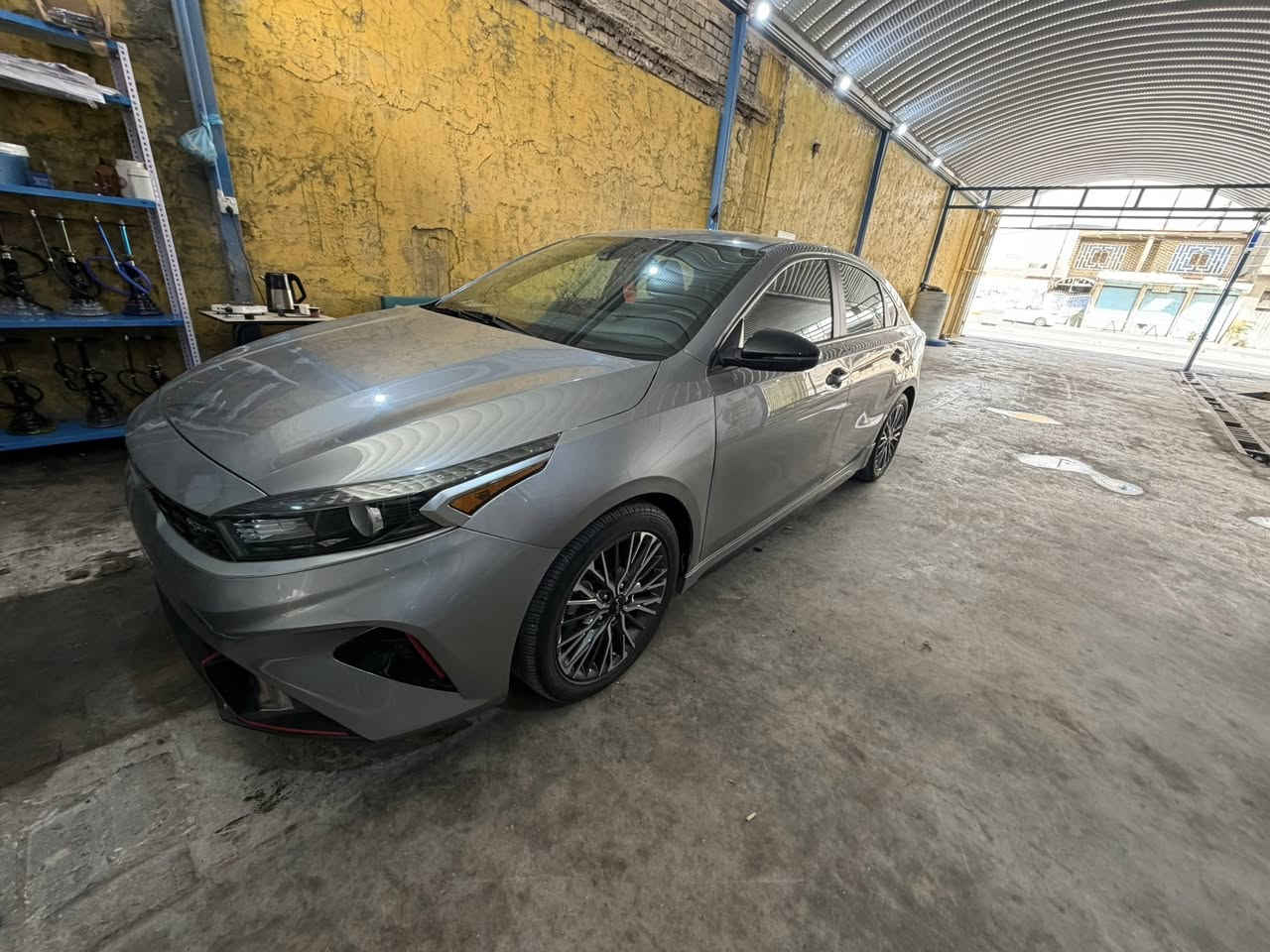 فورتي جيتي لاين 2023 سياره ماشيه 35 كيلو فقط فحص مؤقت مكان السياره النجف السعر المطلوب 120 بيها مجال 
***********
