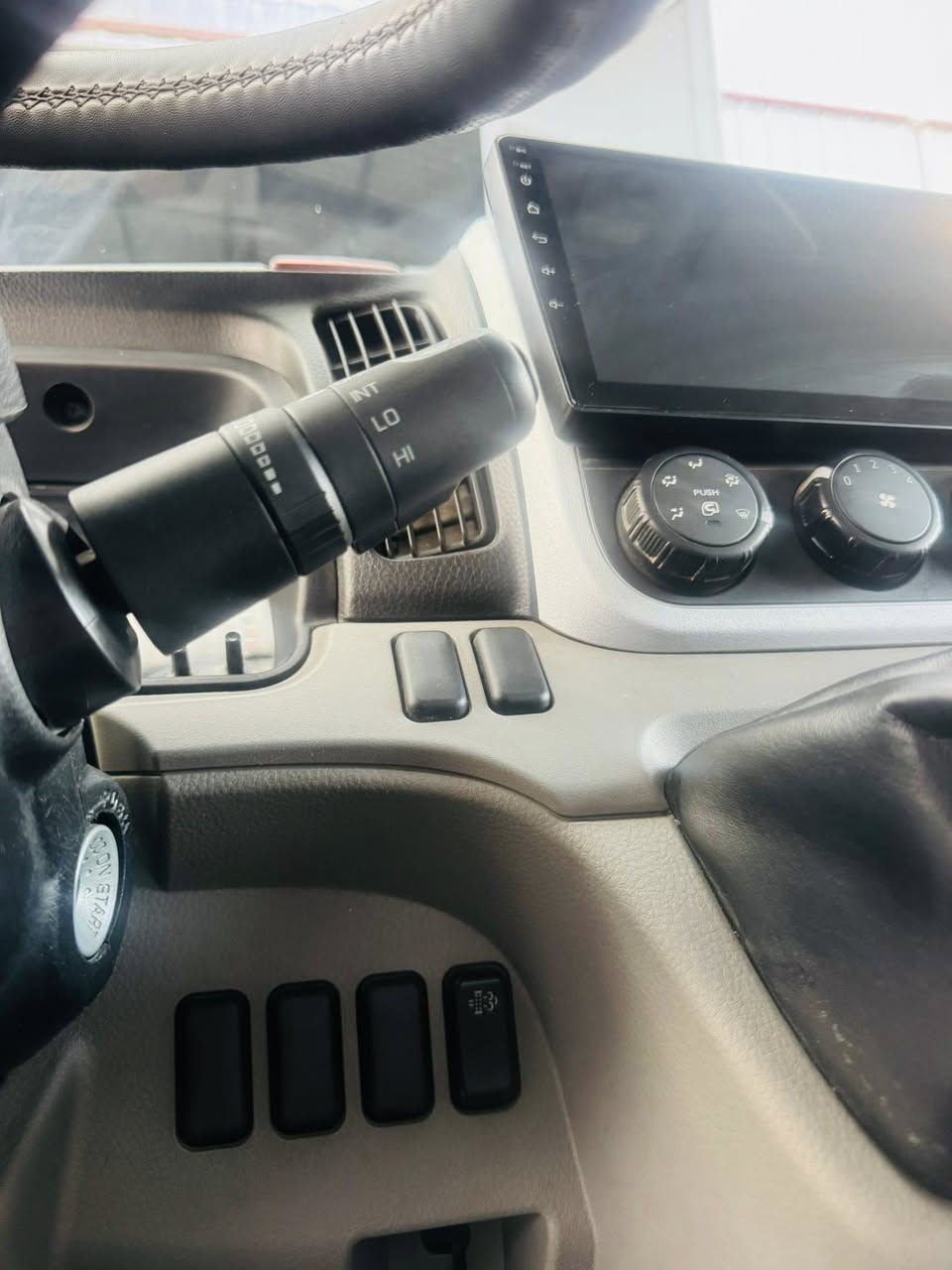 كنتر  

ميسيبوشي كرين 
بدي ثابت 

بحالة لشركه 
موديل 2023
ماشي 60الف
حقيقي 
بدي 5متر 
بغداد رقم دولي بسمي
***********
سعر325
