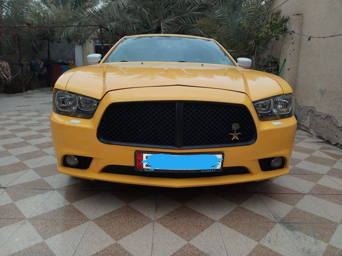 جارجر ١٢ ذي قار بسمي ( خط نجف عماره)
محرك ٣٦٠٠  (حادثه جاملغ وبنيد بدون داخل ولباقي مكفل من كلشي) 
جاهزه من كلشي من تبرير وتدفئه حداديه جديده اكسن جديد تخم تاير محرك وكير خير من الله
بسمي سنويه جديده رقم نكليزي ***********
