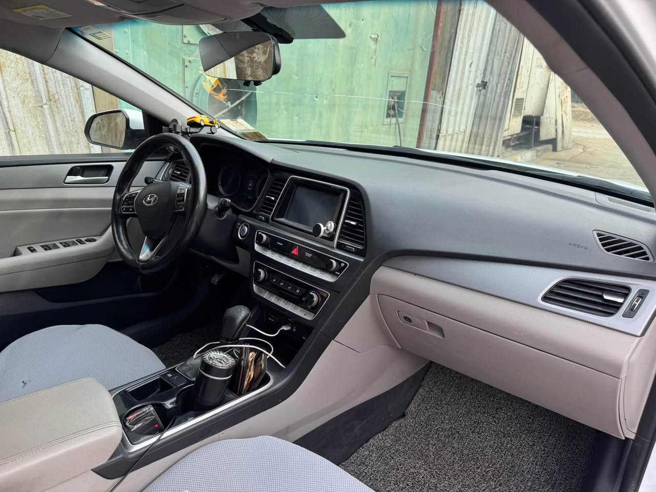 سوناتا 18وارد أمريكي 🇺🇸 فول عدا الفتحه
حدث موضح بل منشور رقم بغداد الجديد بسمي تحويل مباشر الحد 2031 محر كير خير من الله تبريد تدفع بل كشنات كهرباء محرك 2400gd
السعر 125وبي مجال 
اي استفسار انتصل
***********
حي العدل شارع الاسواق
الحدث امريكى بس قبق صندوق والعراق بيبان صبغ بيهن والسياره كله ليبل واحد مكفوله لغود وشاصي وتكم ودواخل بغداد, العراق
